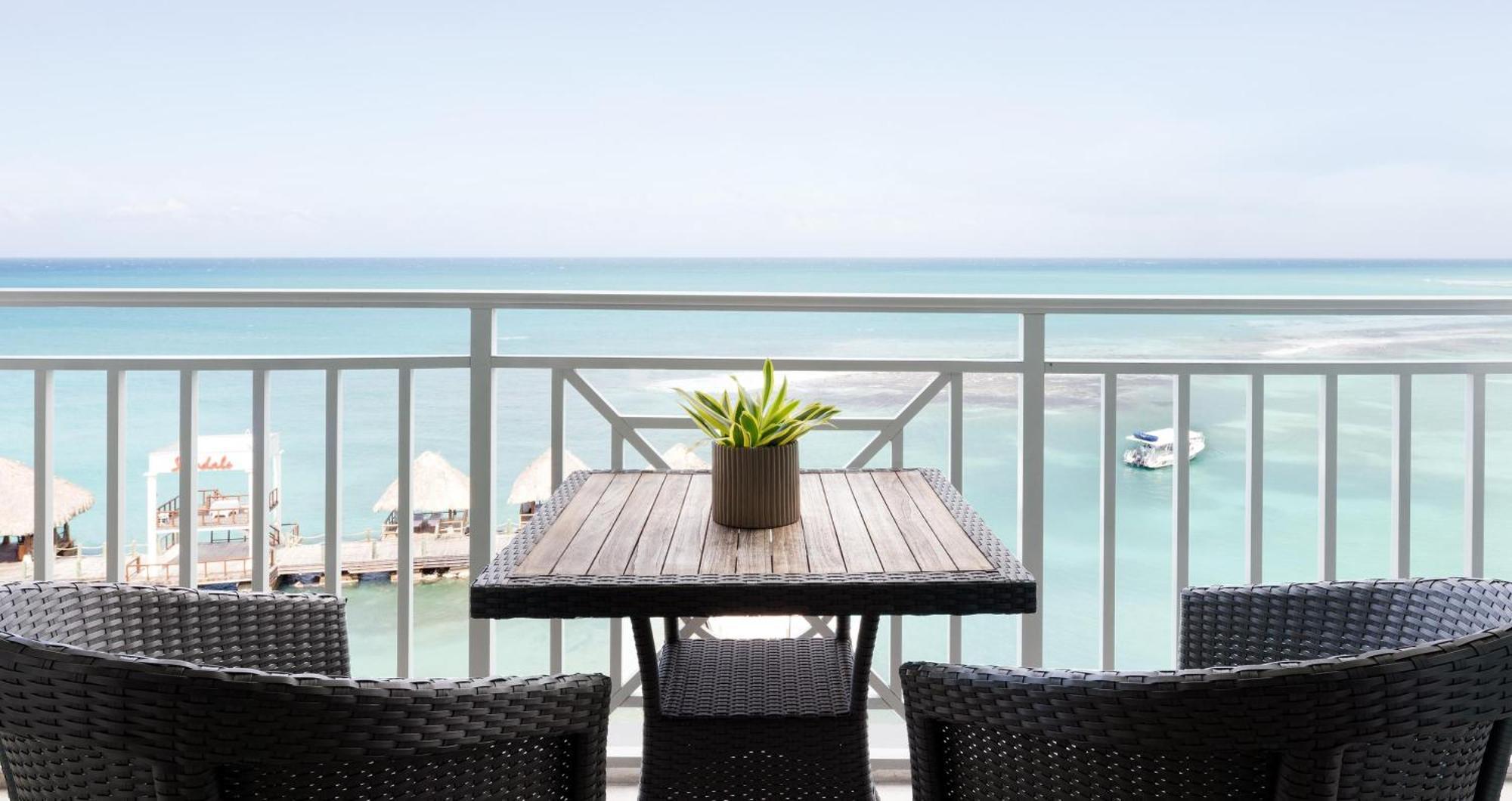 Sandals Ochi Beach All Inclusive Resort - Couples Only (Adults Only) 奥乔里奥斯 外观 照片