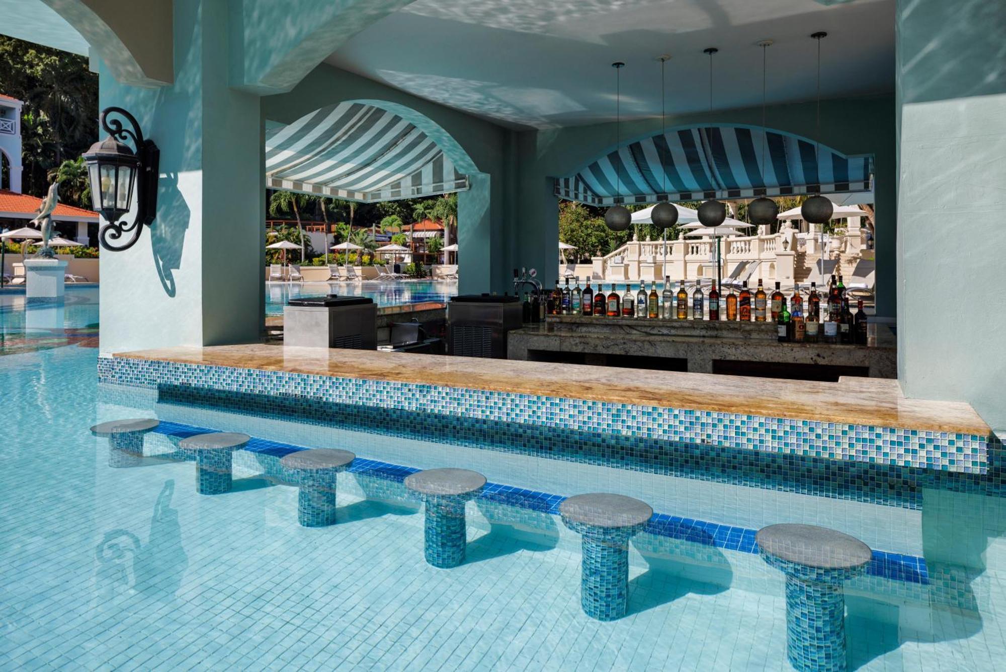 Sandals Ochi Beach All Inclusive Resort - Couples Only (Adults Only) 奥乔里奥斯 外观 照片