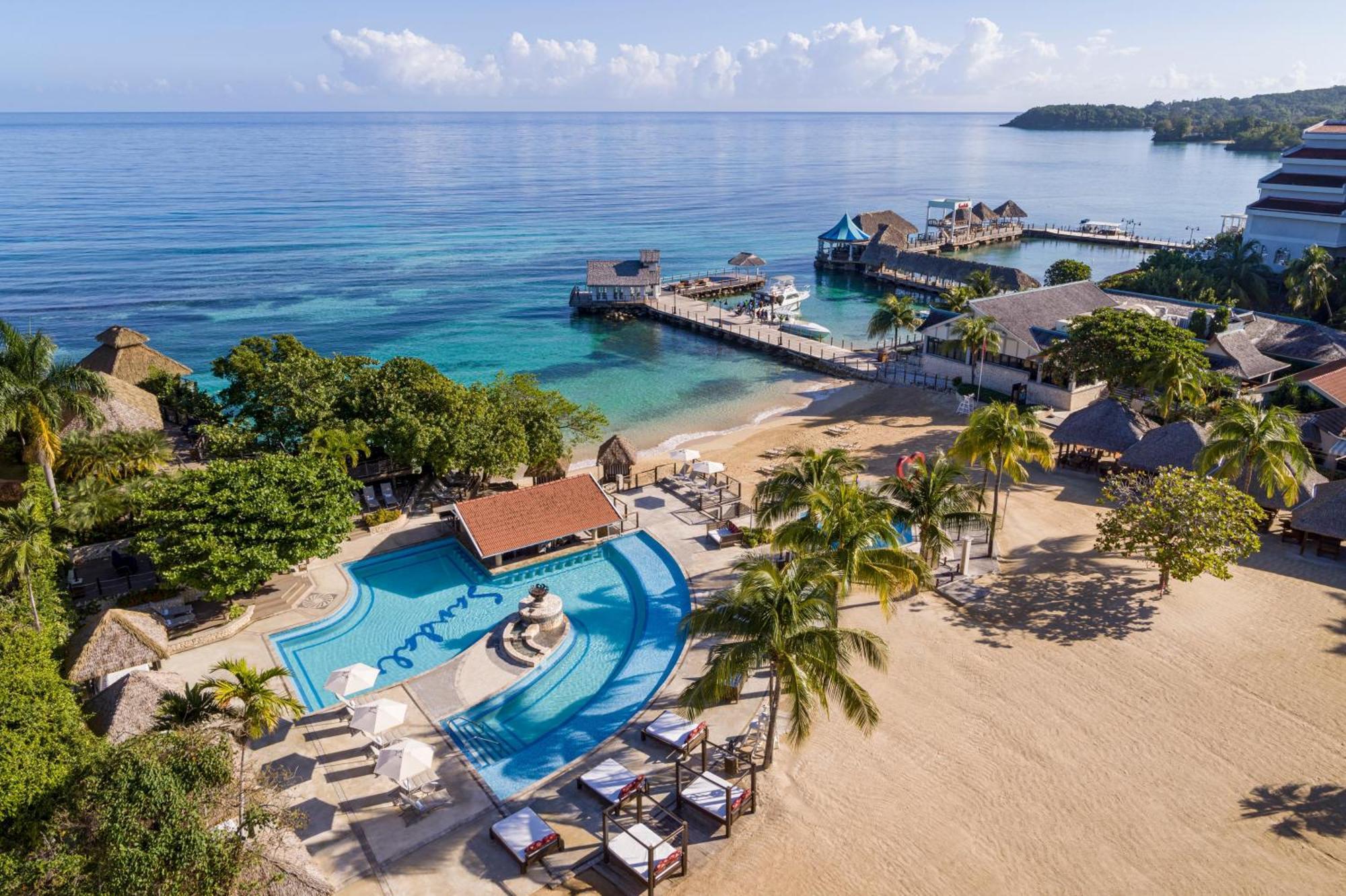 Sandals Ochi Beach All Inclusive Resort - Couples Only (Adults Only) 奥乔里奥斯 外观 照片