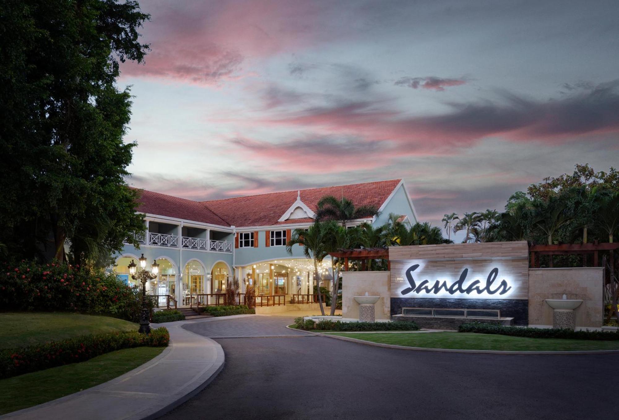 Sandals Ochi Beach All Inclusive Resort - Couples Only (Adults Only) 奥乔里奥斯 外观 照片