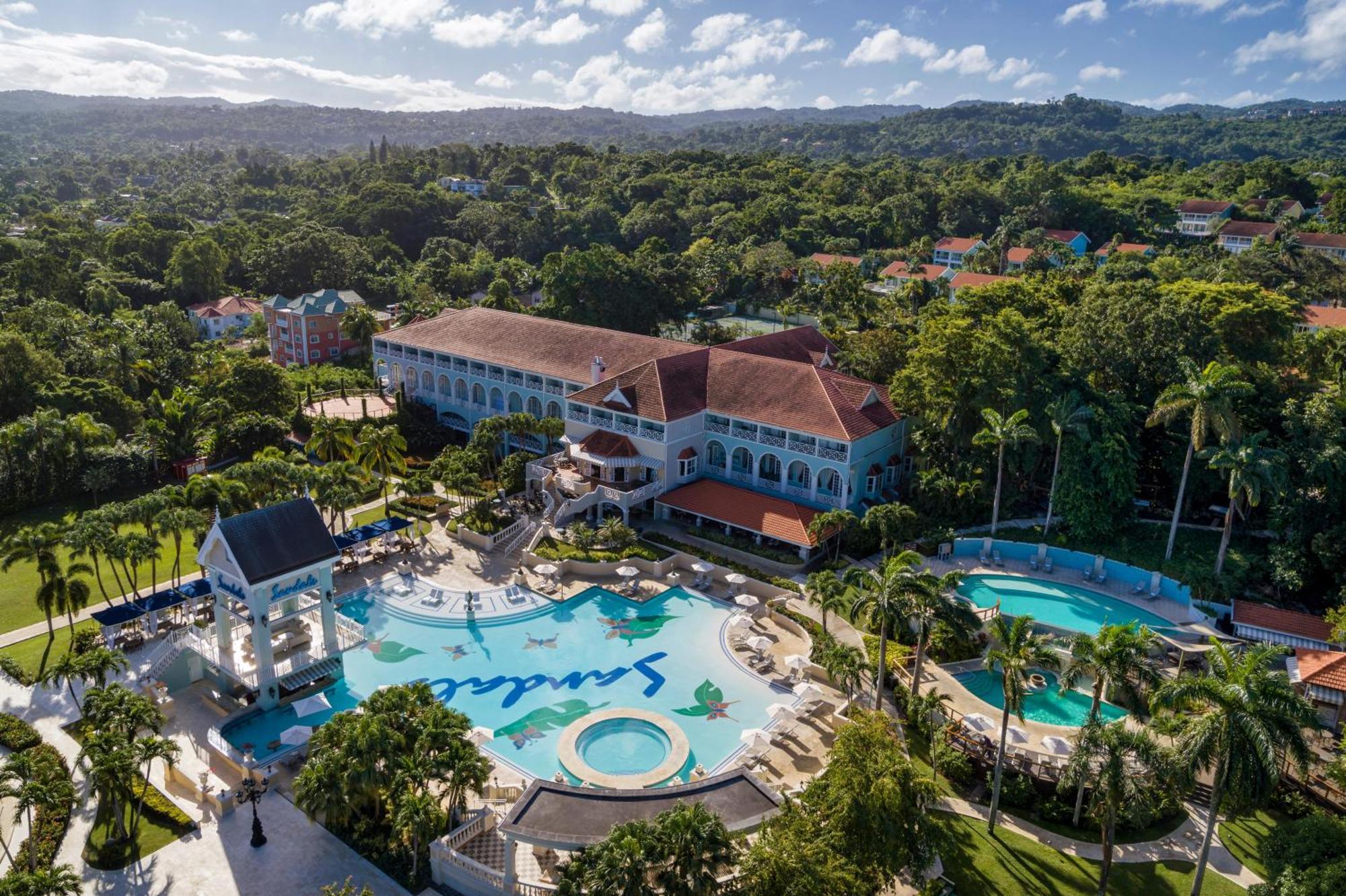 Sandals Ochi Beach All Inclusive Resort - Couples Only (Adults Only) 奥乔里奥斯 外观 照片